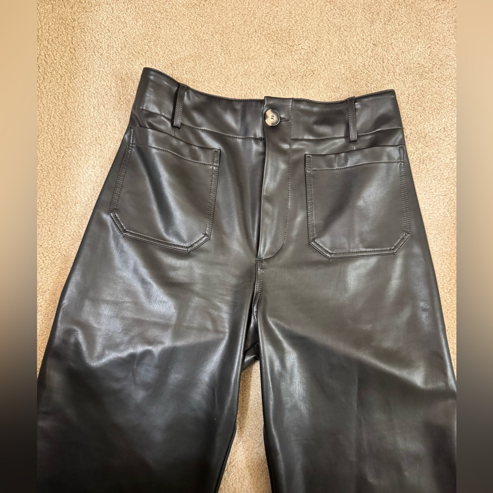Anthropologie Maeve Colette Faux Leather Cropped pants size 30 - Picture 6 of 9